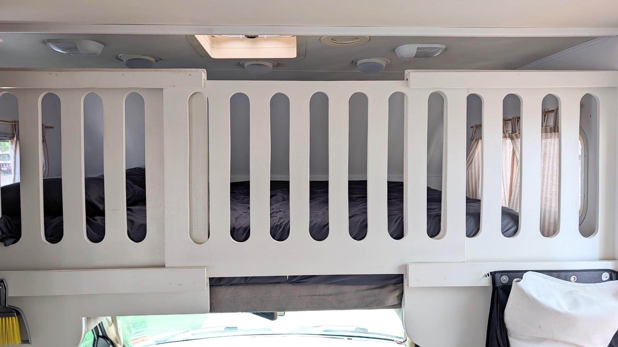 Clean Jayco Greyhawk Front Profile